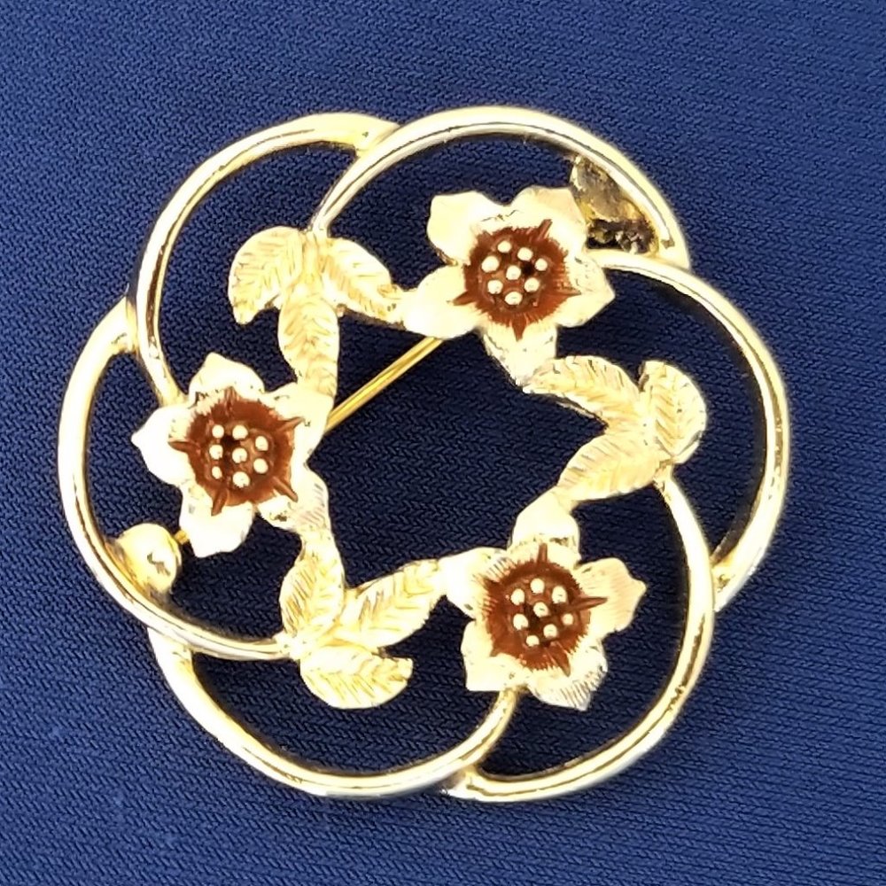 @@@ Vintage Sarah Coventry  Costume Brooch Pin Floral